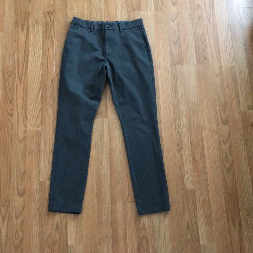 Grey Old Navy Ultimate Skinny Dress Pants